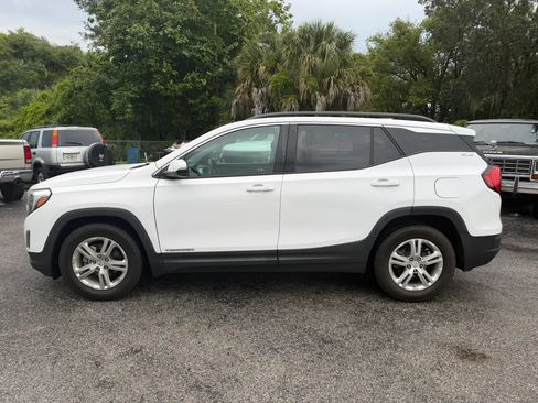 Used 2018 GMC Terrain SLE w/ Infotainment Package I FWD image 1