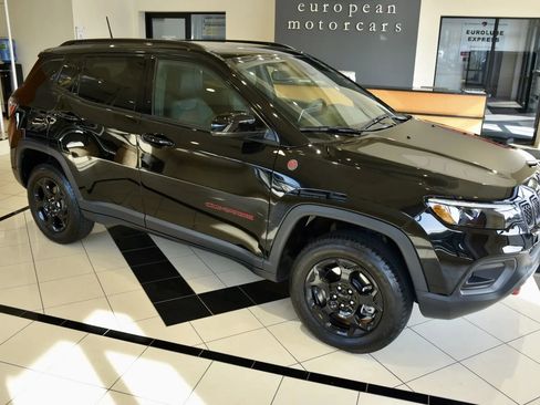 Used 2023 Jeep Compass Trailhawk w/ Trailhawk Elite Group image 7