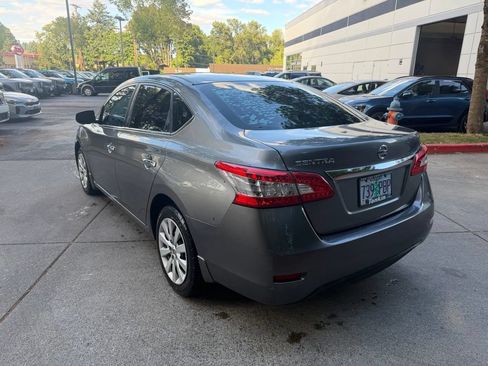 Used 2015 Nissan Sentra S FWD image 6