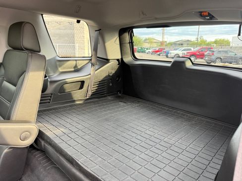 Used 2018 GMC Yukon Denali AWD/4WD image 27