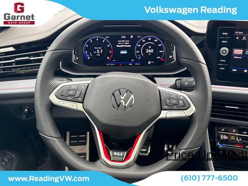 Used 2026 Volkswagen Jetta GLI Autobahn FWD image 14