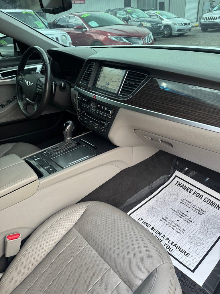 Used 2016 Hyundai Genesis 3.8 RWD image 12