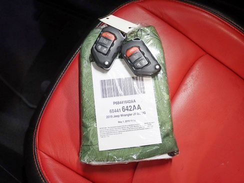 Used 2019 Jeep Wrangler Unlimited Sport S image 35