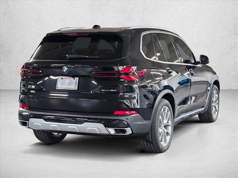 Used 2026 BMW X5 sDrive40i w/ Parking Assistance Package RWD image 5