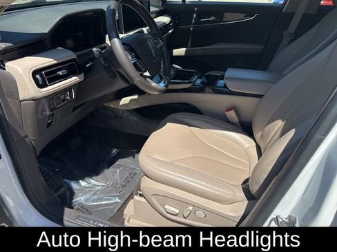 Used 2021 Lincoln Nautilus Reserve image 19