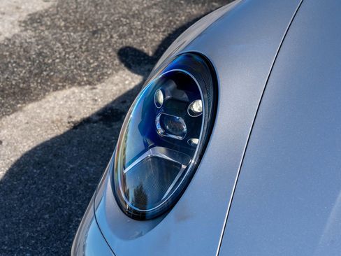 Certified 2021 Porsche 911 Carrera image 19