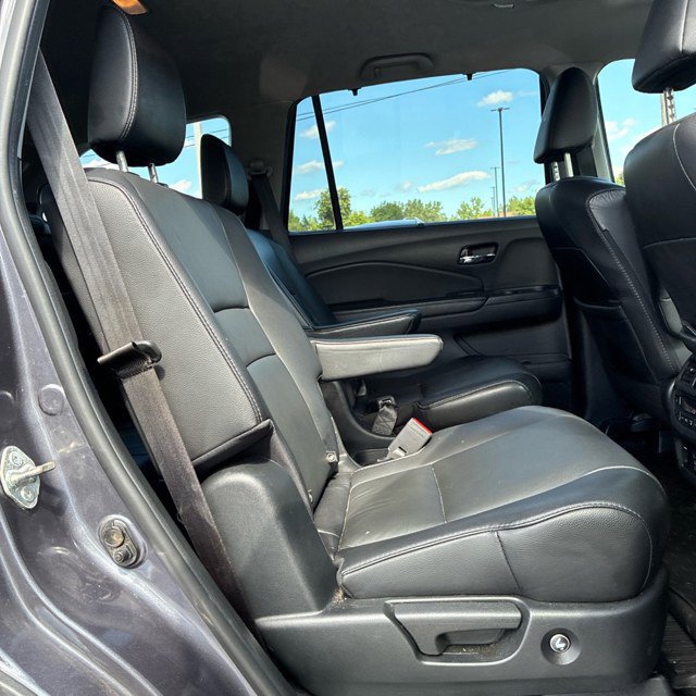 Used 2021 Honda Pilot Touring image 15