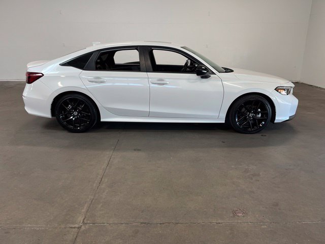 Used 2025 Honda Civic Sport image 2