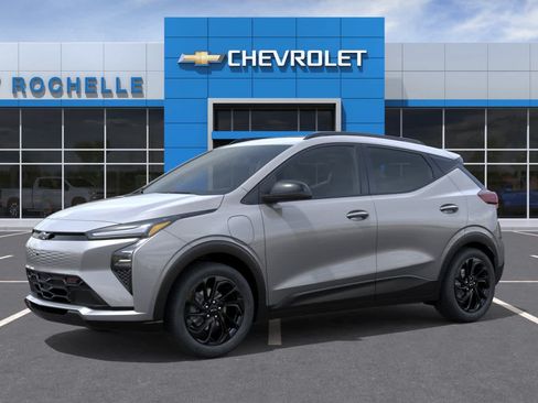 New 2027 Chevrolet Bolt RS w/ Technology Package FWD image 2
