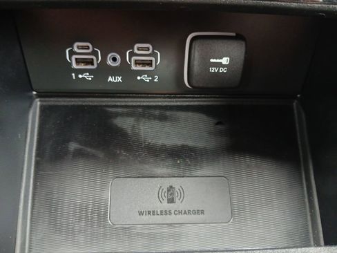 Used 2022 Jeep Grand Cherokee Overland w/ Advanced Protech Group III AWD/4WD image 6