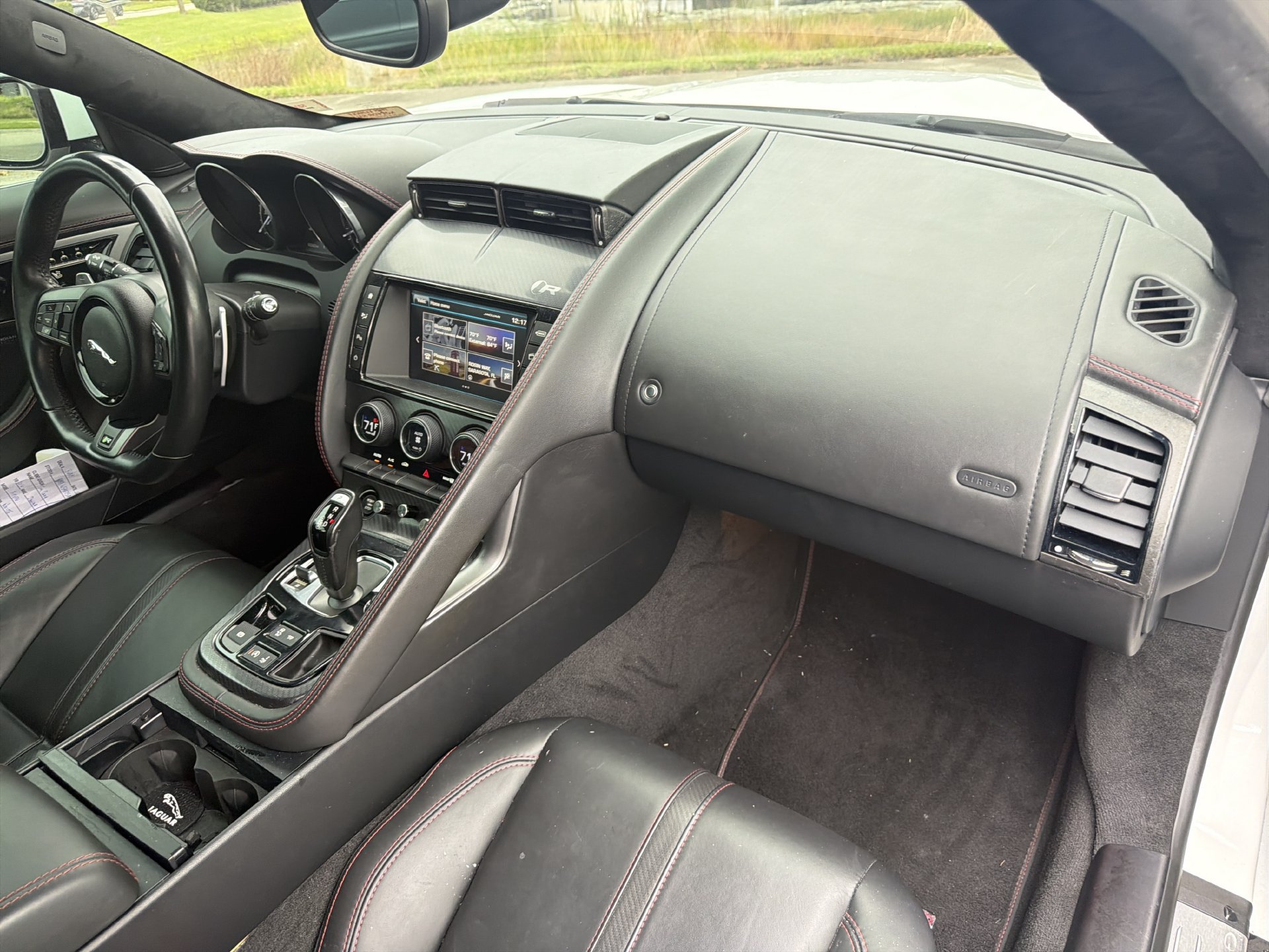 Used 2016 Jaguar F-TYPE R AWD/4WD image 17