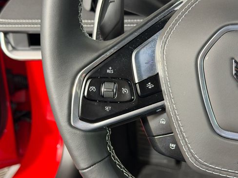 Used 2025 Chevrolet Corvette Z06 RWD image 14