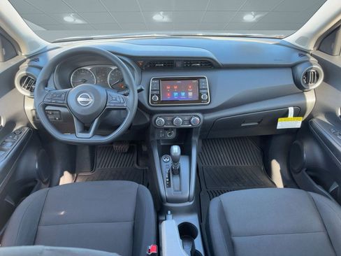 New 2025 Nissan Kicks Play S image 15