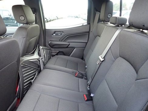 Used 2024 Chevrolet Colorado LT w/ LT Convenience Package II image 15