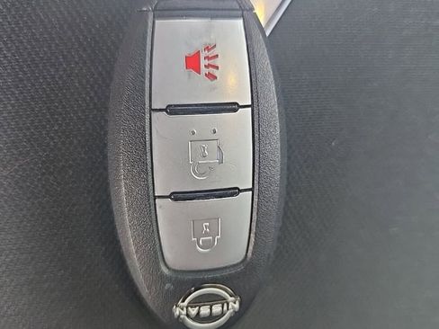 Used 2024 Nissan Frontier PRO-4X w/ Off-Road Protection Package image 43