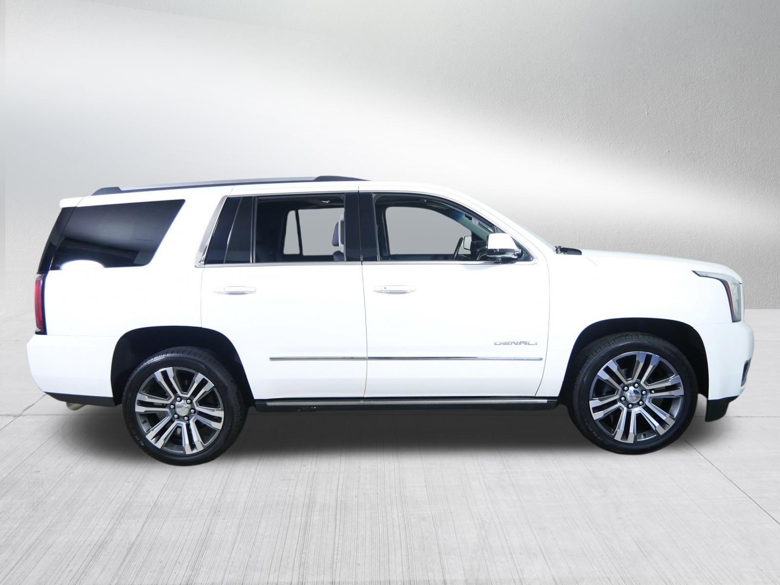 Used 2018 GMC Yukon Denali w/ Denali Ultimate Package AWD/4WD image 8