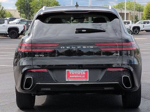 Used 2025 Genesis GV70 2.5T w/ Advanced Package AWD/4WD image 6