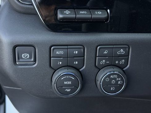 New 2026 Chevrolet Silverado 1500 ZR2 w/ ZR2 Bison Edition AWD/4WD image 18