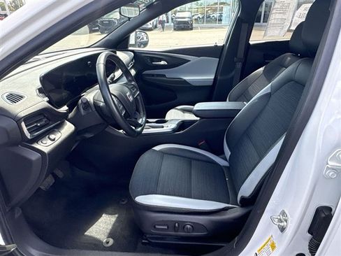 Used 2024 Buick Envista Preferred w/ Convenience I Package FWD image 18