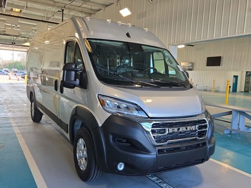 Used 2025 RAM ProMaster 3500 w/ Quick Order Package 22H SLT+ image 2
