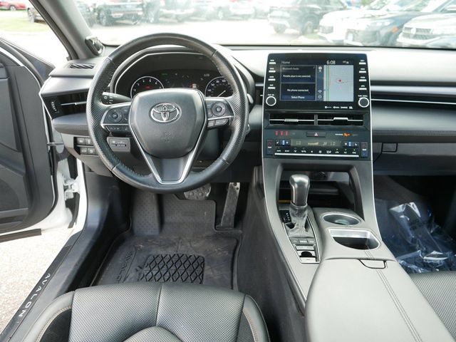 Used 2022 Toyota Avalon Touring FWD image 21