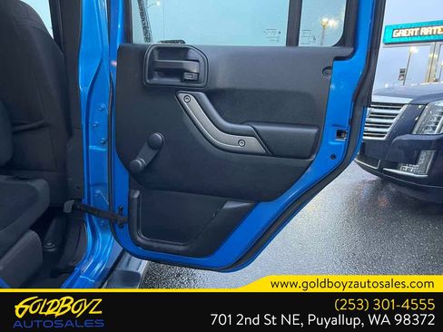 Used 2016 Jeep Wrangler Unlimited Sport image 14