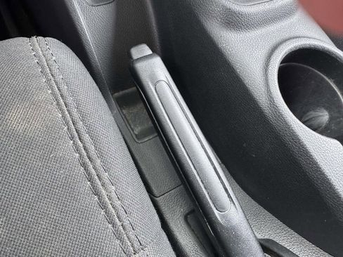 Used 2012 Jeep Wrangler Unlimited Sport image 28