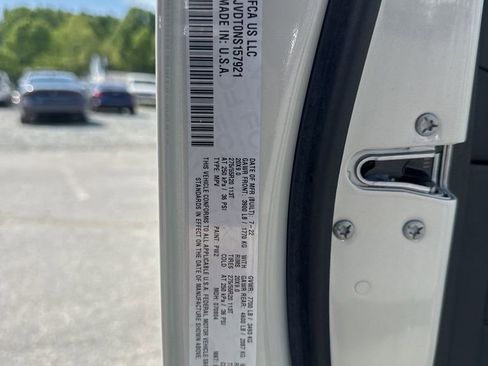 Used 2022 Jeep Wagoneer Series III w/ Convenience Group I image 34