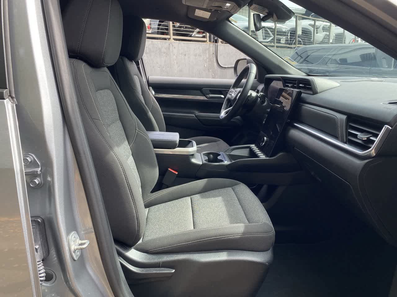 Used 2026 GMC Terrain Elevation AWD/4WD image 17