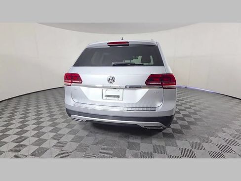 Used 2018 Volkswagen Atlas SE FWD image 41