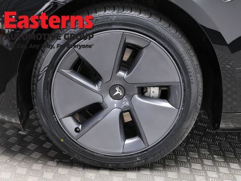 Used 2023 Tesla Model 3 Standard Range RWD image 26