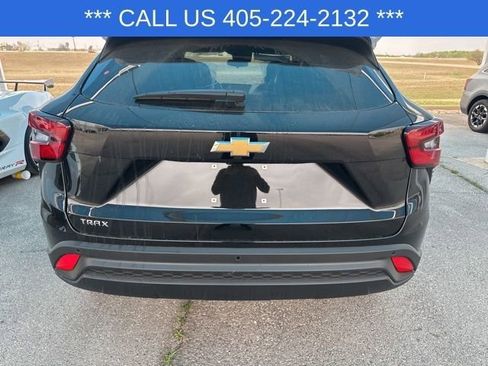 New 2026 Chevrolet Trax LS image 10