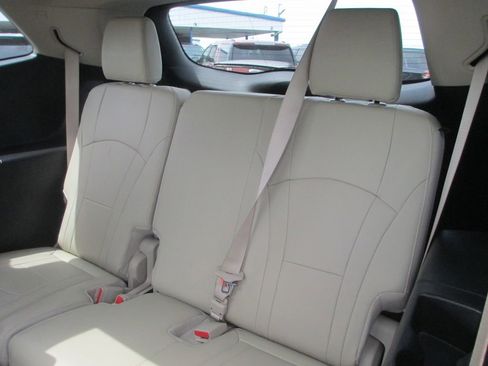 Used 2021 Buick Enclave Premium w/ Sun and Sites Package FWD image 21