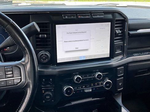 Used 2023 Ford F350 Lariat w/ Lariat Ultimate Package AWD/4WD image 9