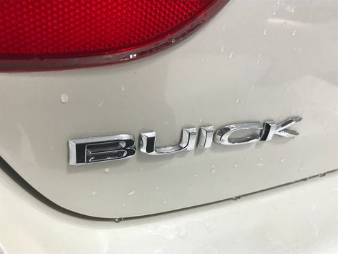 Used 2014 Buick Verano Leather FWD image 8