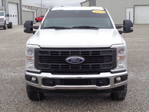 Used 2024 Ford F250 XL w/ XL Off-Road Package image 3