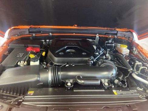 Certified 2025 Jeep Wrangler Unlimited Rubicon image 21