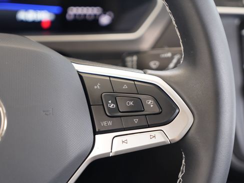 Certified 2024 Volkswagen Tiguan S FWD image 13