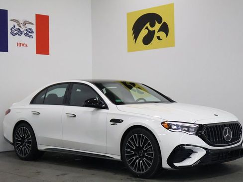 New 2026 Mercedes-Benz E 53 AMG e 4MATIC Sedan image 1