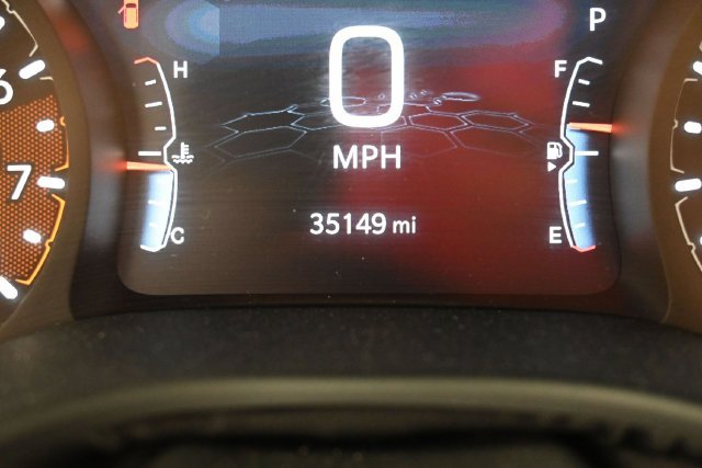 Used 2025 Jeep Compass Trailhawk AWD/4WD image 28