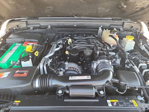 Used 2022 Jeep Gladiator Rubicon w/ Trailer Tow Package image 24