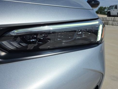Used 2026 Honda Civic Sport image 9