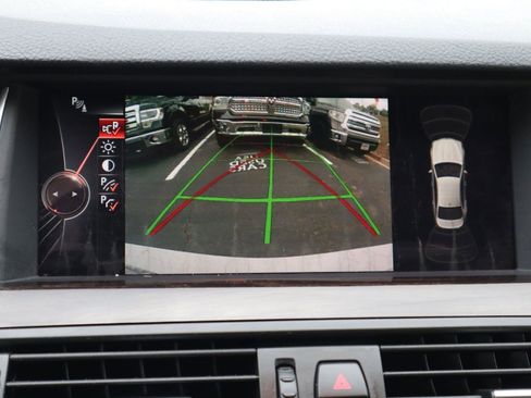 Used 2015 BMW 528i Sedan image 33