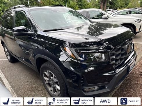 Used 2023 Honda Passport TrailSport image 1
