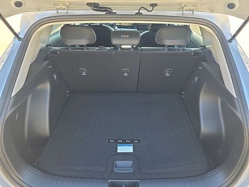 New 2026 Hyundai Kona SEL Premium image 23