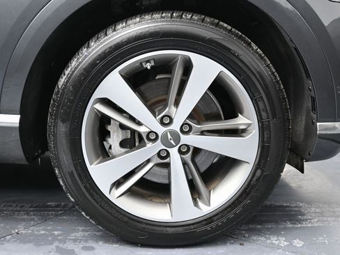 Used 2021 Genesis GV80 2.5T w/ Advanced Package 02 image 13