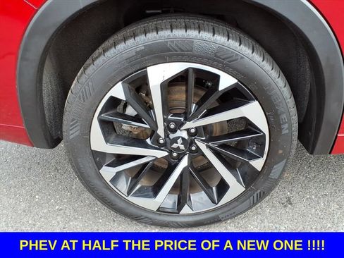 Used 2023 Mitsubishi Outlander SEL 40th Anniversary AWD/4WD image 9