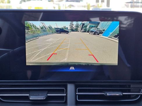 New 2026 Chevrolet Trax LT w/ Driver Confidence Package FWD image 29