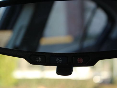 Used 2016 Chevrolet Cruze LT w/ Technology Package image 33