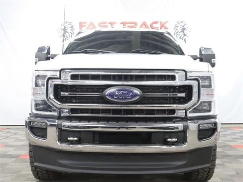 Used 2022 Ford F350 Lariat w/ Lariat Ultimate Package AWD/4WD image 2